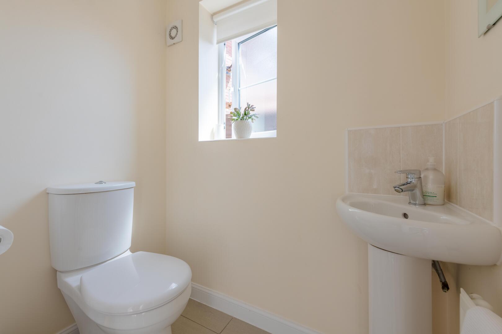 Gladstone Place, Blakedown, Kidderminster